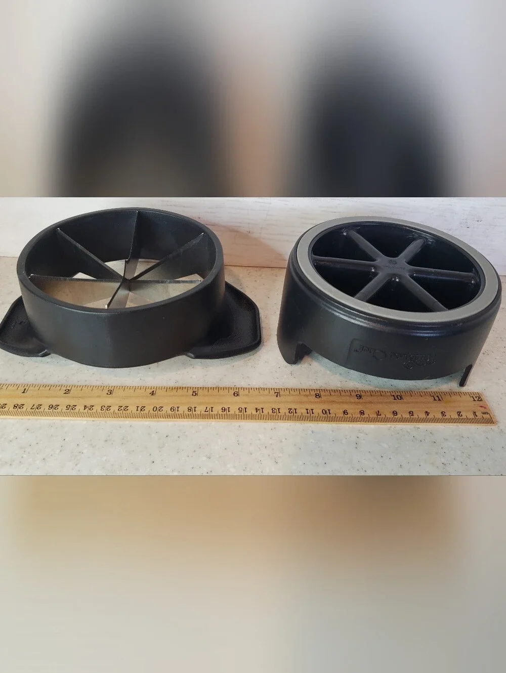 Pampered Chef Veggie Wedger #2417 2 Piece Fruit Vegetable Slicer Cutter Retired